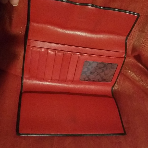 Coach fine leather wallet - Picture 5 of 8